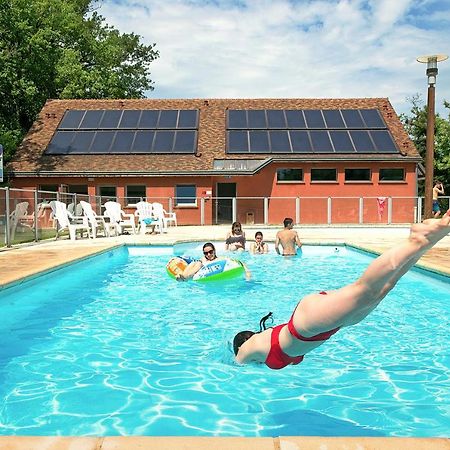Onlycamp Le Pont Romain Yvré-lʼÉvêque Εξωτερικό φωτογραφία