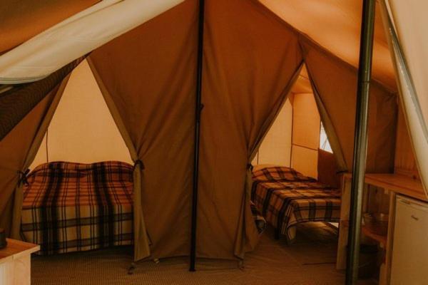 Onlycamp Le Pont Romain Yvré-lʼÉvêque Εξωτερικό φωτογραφία